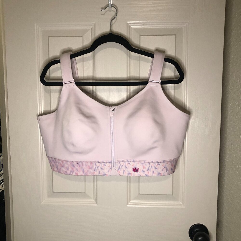 SheFit Flex Sports Bra Pale Lavender 5 Luxe Moisture‎ Wicking Fabric - worn once